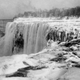 Illustration for article titled Niagara Falls Isnt Frozen—But Its Getting There, And Its Beautiful
